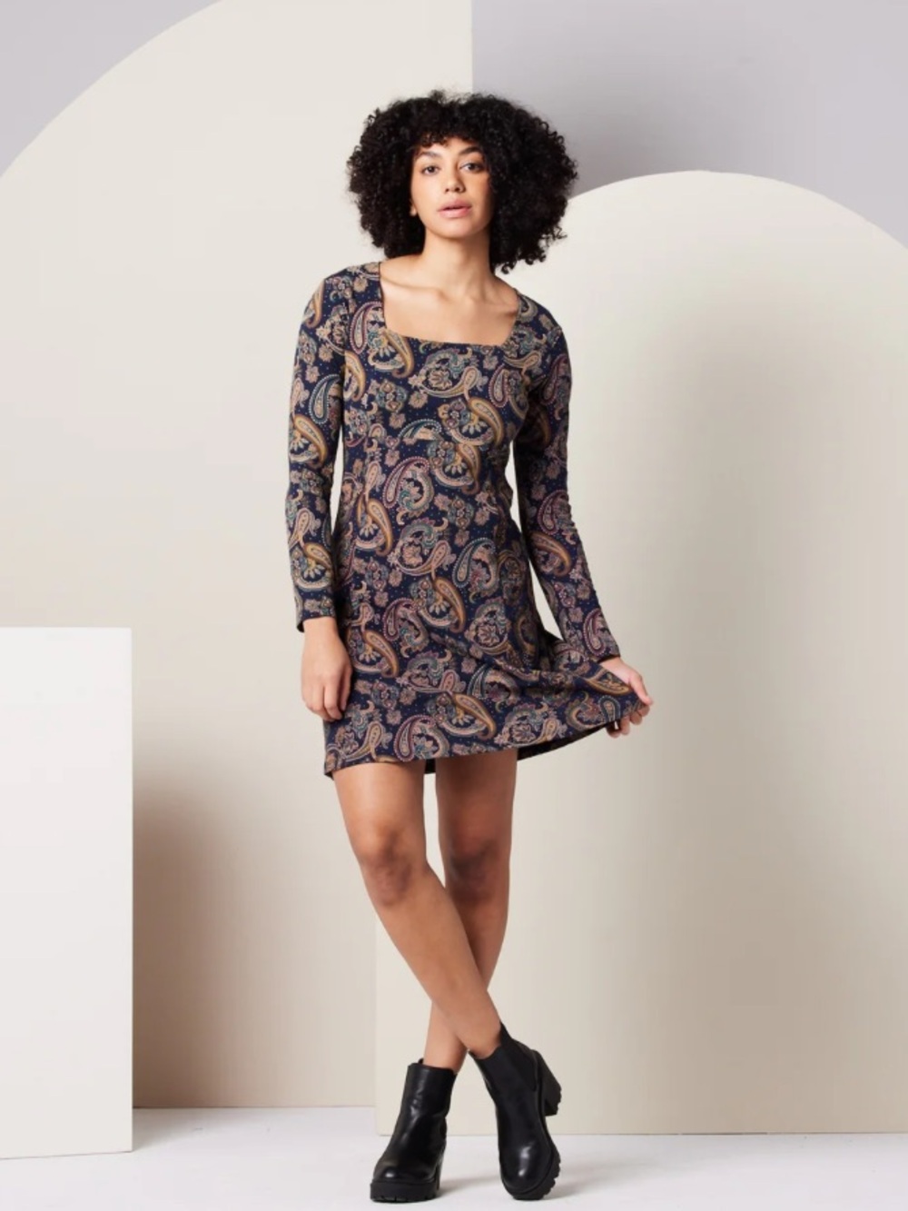 Known Supply Paisley Long-Sleeve Scoop Neck Dress